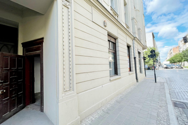 łódzkie, Łódź, Śródmieście, H. Sienkiewicza, Lokal w centrum, 2 pomieszczenia, 37,41 m2